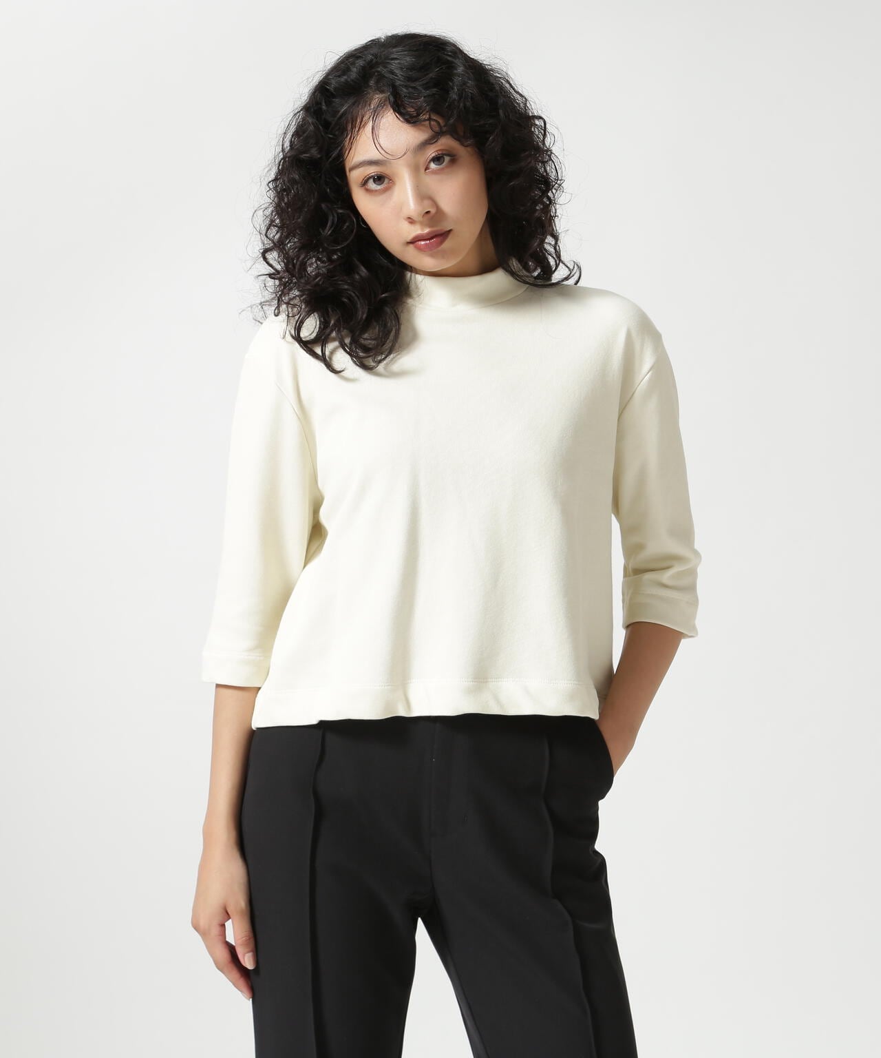 MANOF/マノフ/BACK OPEN CUT TOPS