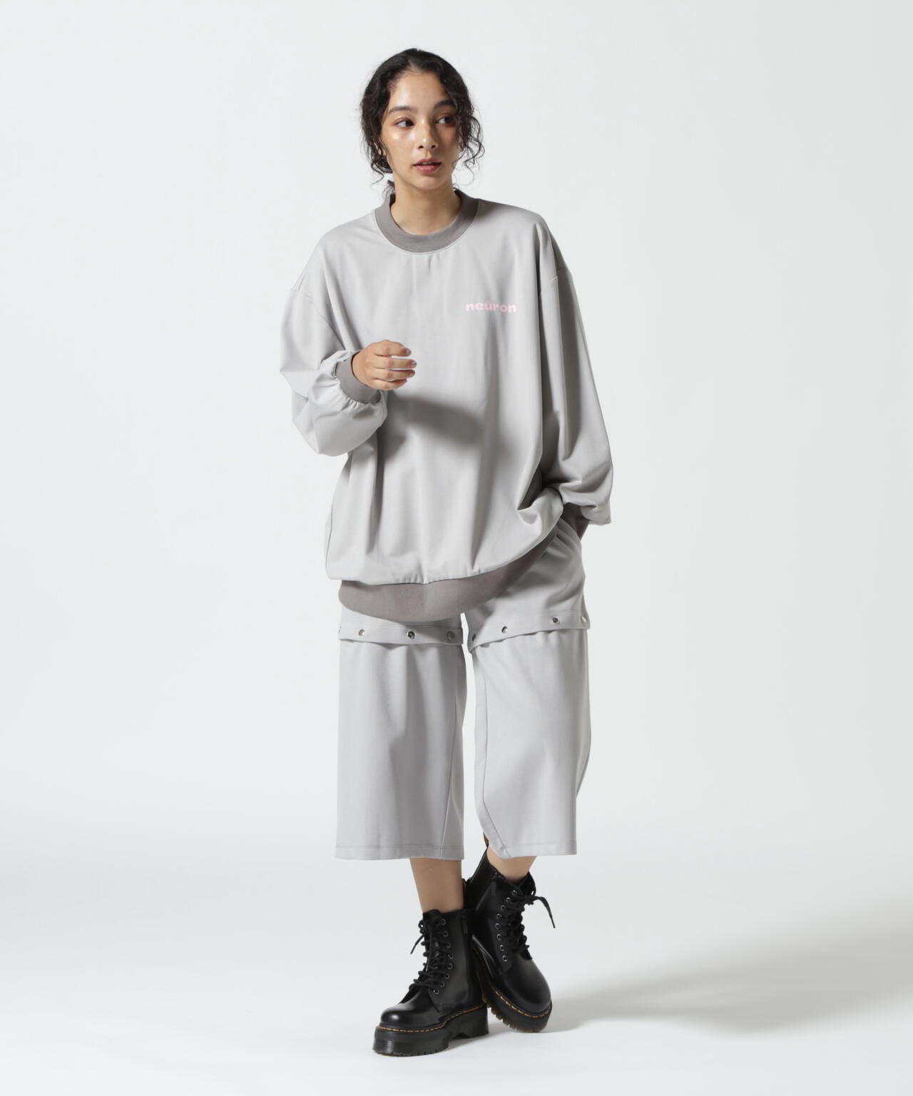 neuron/にゅうろん/ロゴロングTシャツ