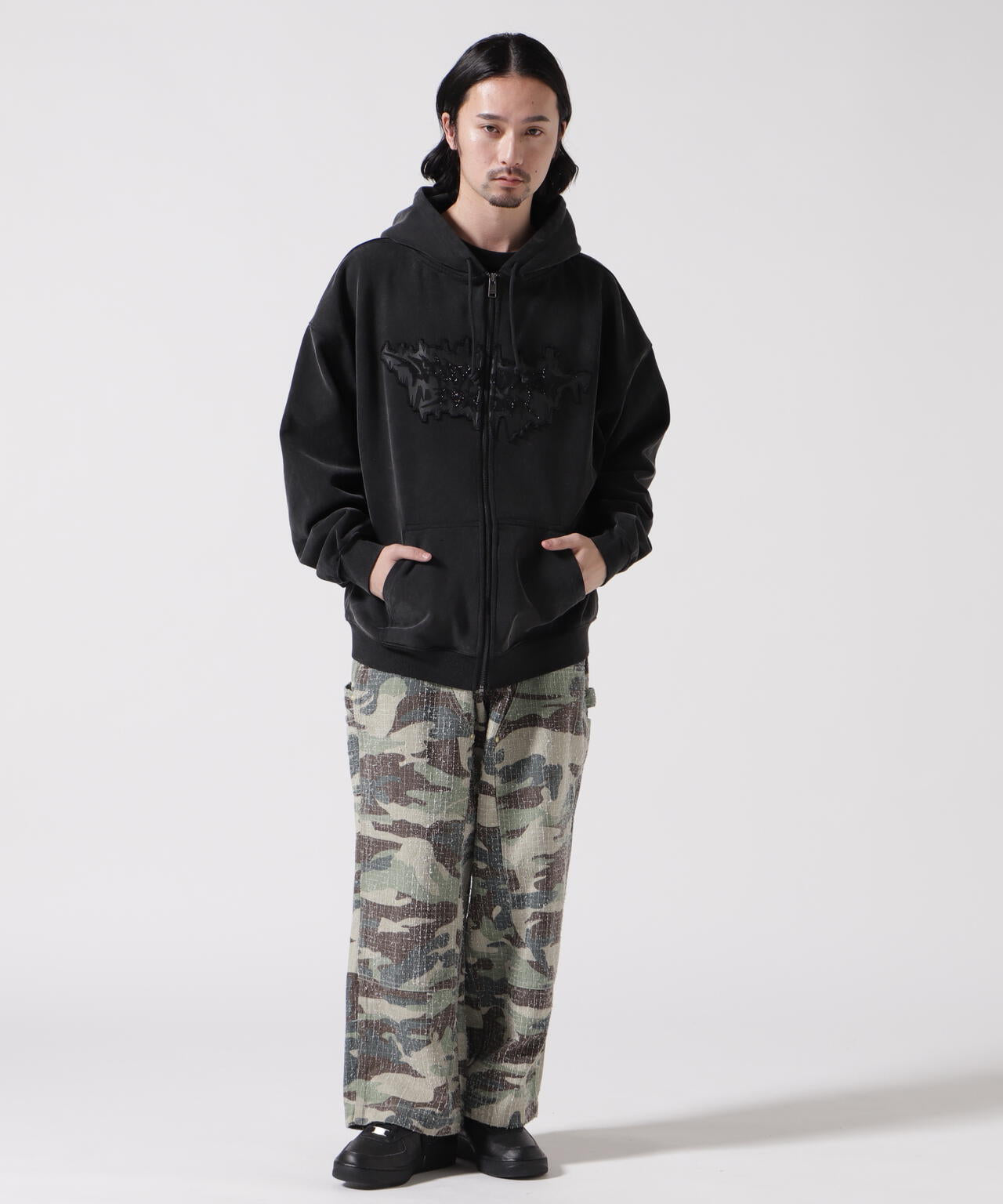 ffb0b8cd-29d4-598c-a869-dd8a9067e033_Image