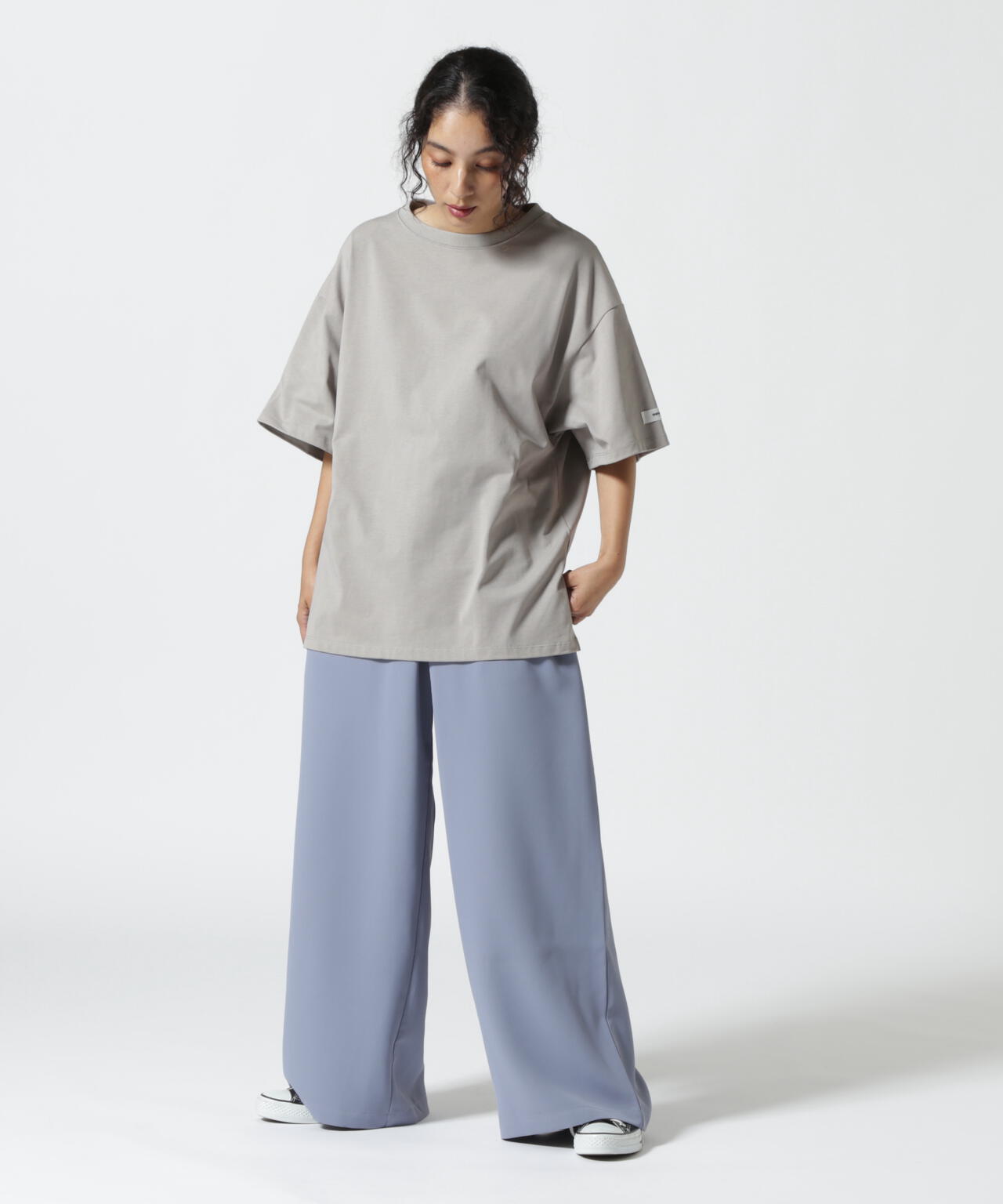neuron/にゅうろん/オーバーサイズTシャツ