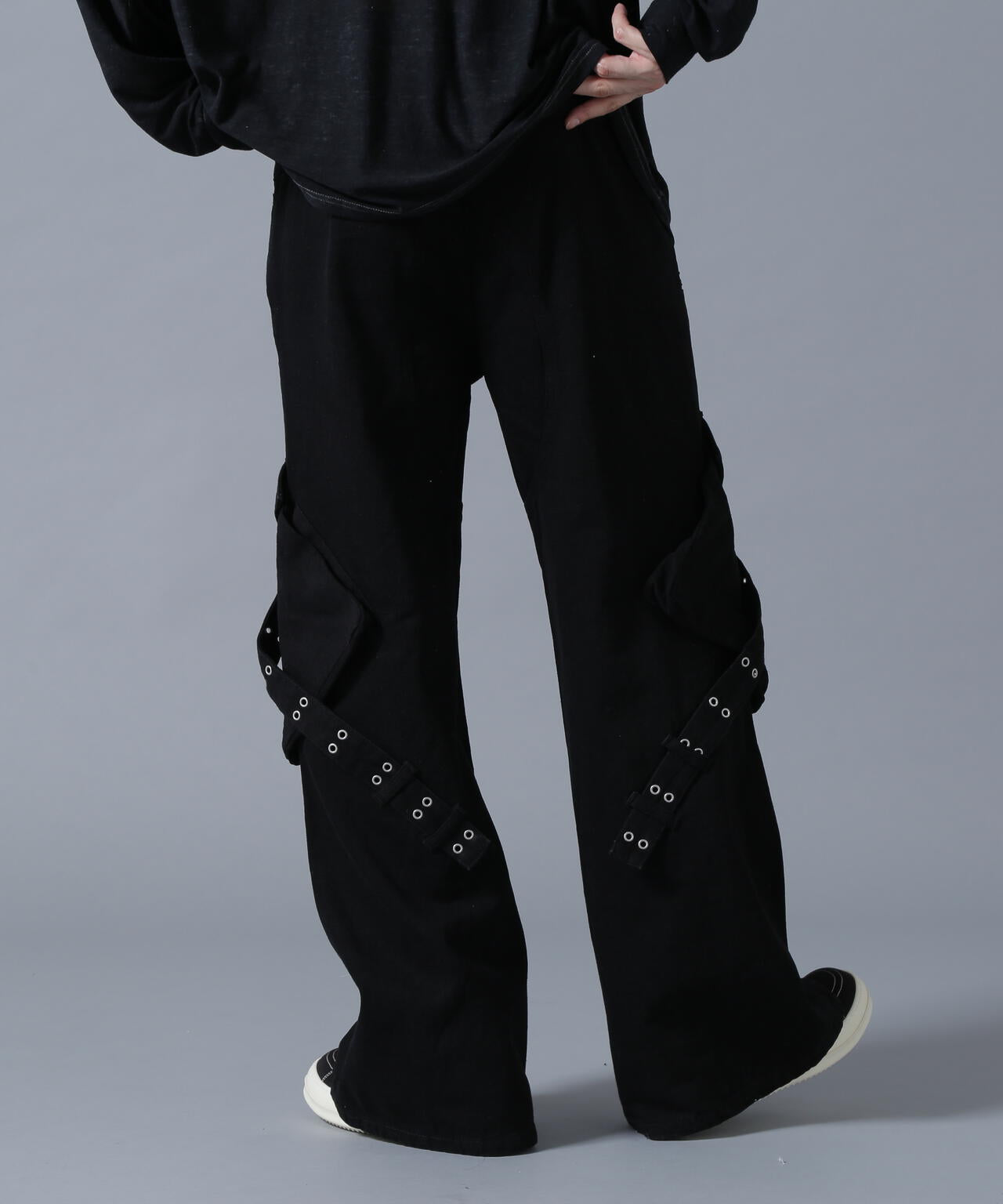 1e306ad2-5231-5a59-8567-3c44f690c044_Image