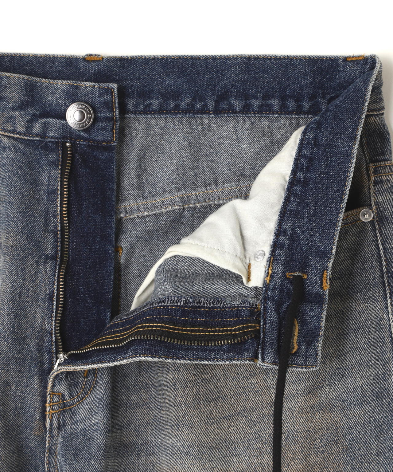 990d93d3-40fd-52fb-8ec0-cc46d28cce70_Image