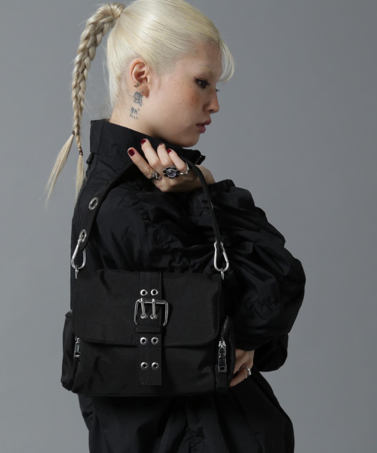 【WEB限定】SIS/エスアイエス/ベルトバックルスクエアバッグ