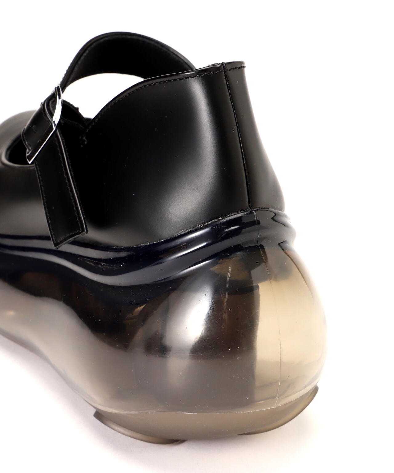 fb6a5128-0a6c-54ea-a643-3eedeeeb25b5_Image