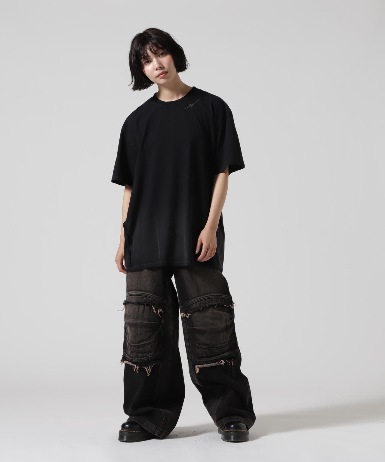 BLR/ビーエルアール/KNEE POINT WASHED DENIM PANTS