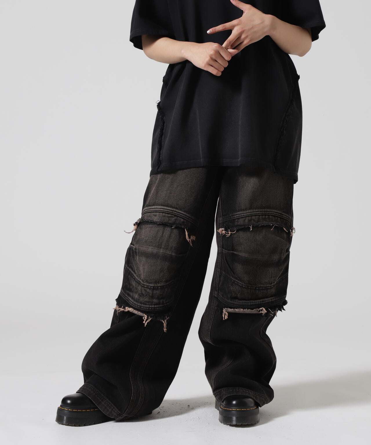 BLR/ビーエルアール/KNEE POINT WASHED DENIM PANTS