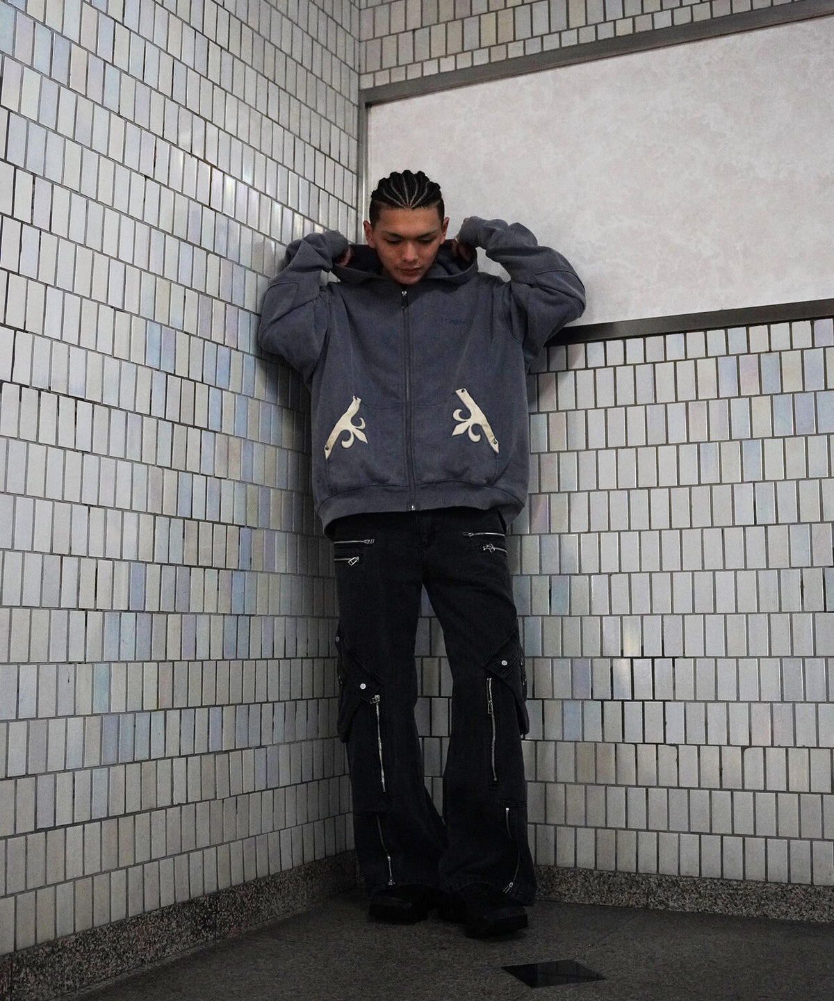 SUPPLIER/【LHP EXCLUSIVE】FLEUR LEATHER PATCH ZIP HOODIE