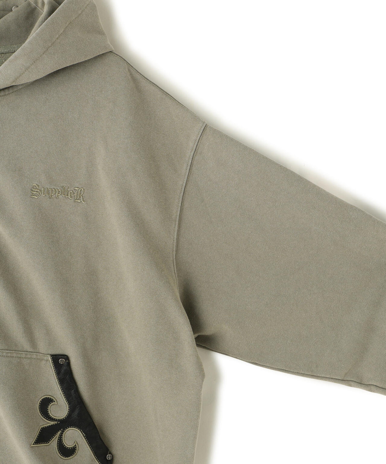 SUPPLIER/【LHP EXCLUSIVE】FLEUR LEATHER PATCH ZIP HOODIE