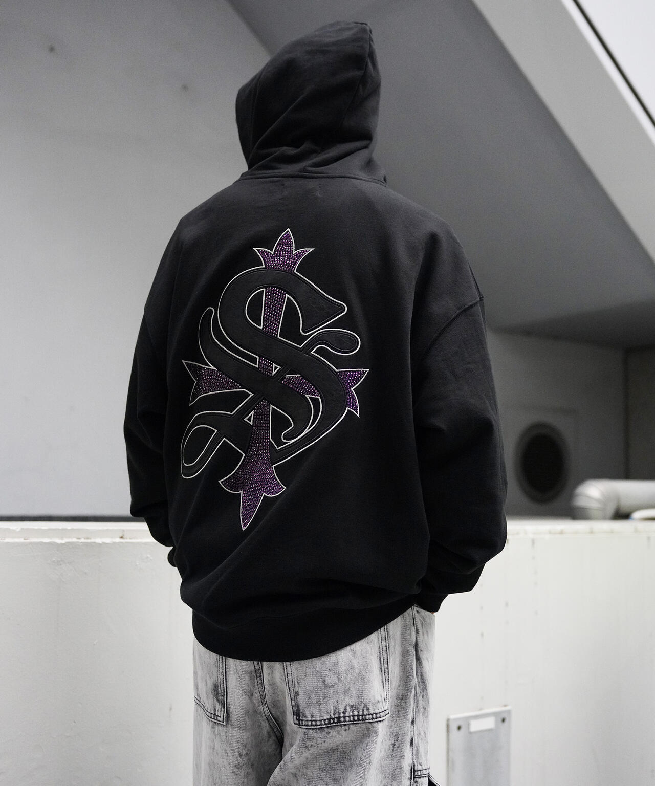 SUPPLIER【LHP WEB限定】CROSS ZIP HOODIE