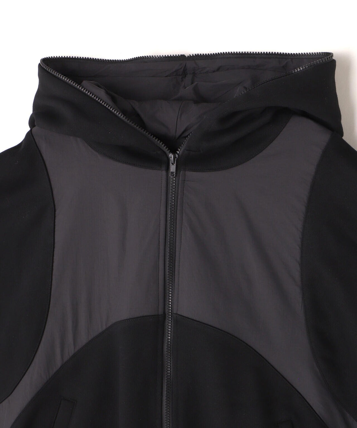 WHITELAND/ホワイトランド/SWITCH ZIP HOODIE
