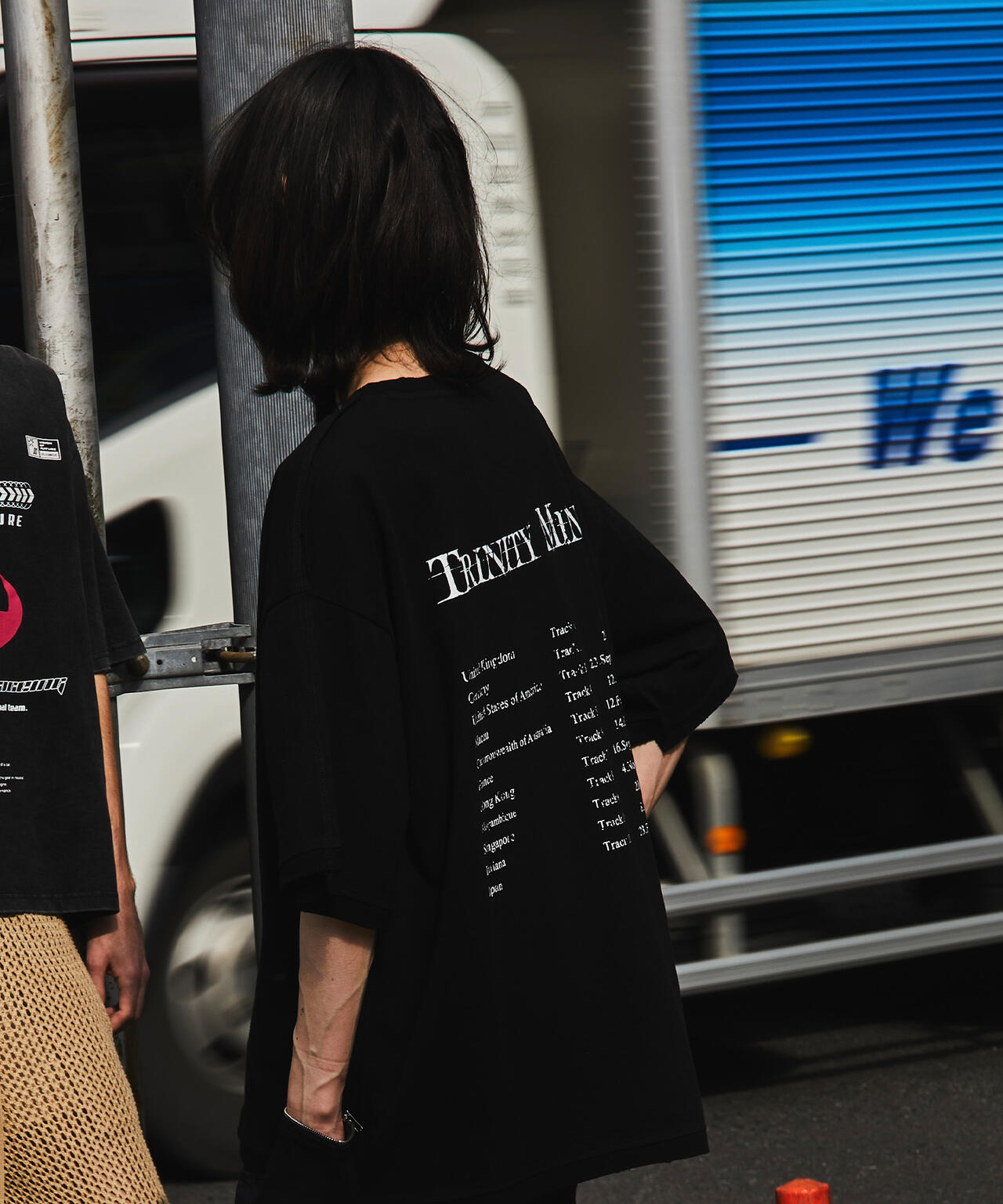 DankeSchon/ダンケシェーン/SWITCH S/S TEE