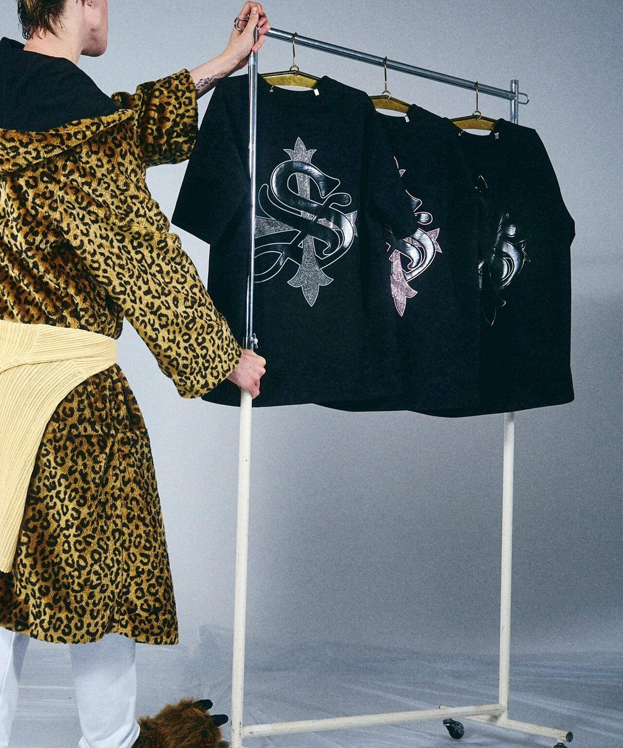 b5d599f7-d05f-596a-a75a-0e5a4a1dd183_Image