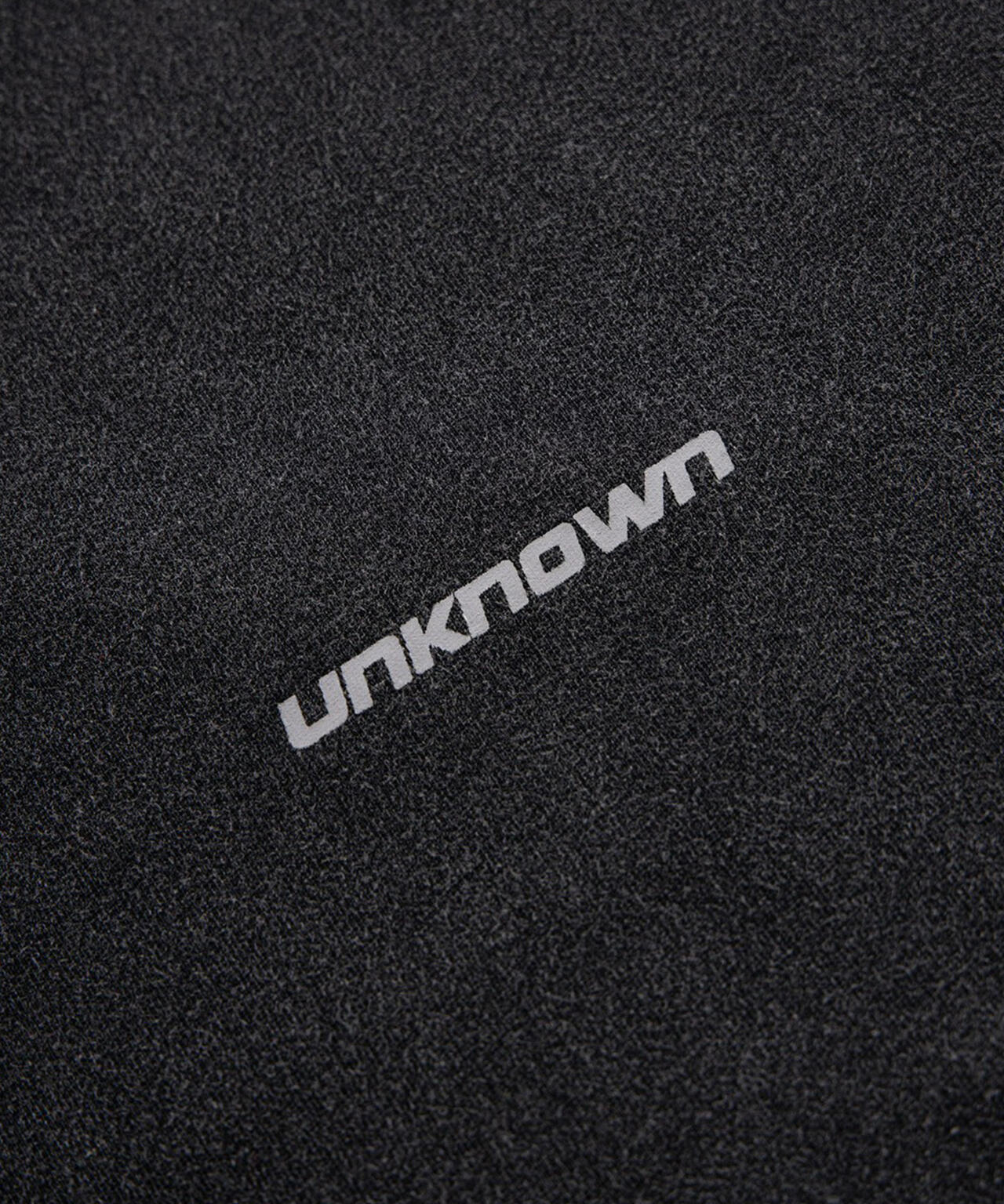 UNKNOWNLONDON/アンノウンロンドン/OUTLINE CROSS RHINESTONE T