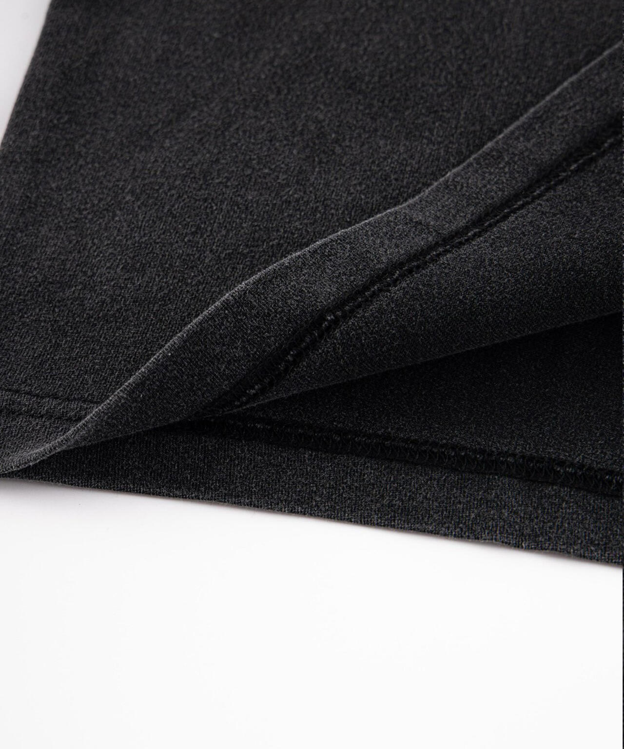 UNKNOWNLONDON/アンノウンロンドン/OUTLINE CROSS RHINESTONE T