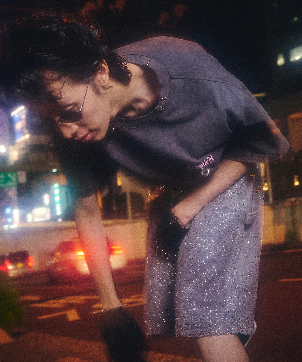 SUPPLIER/サプライヤー/【LHP EXCLUSIVE】DAMAGE PIERCED CROSS TEE