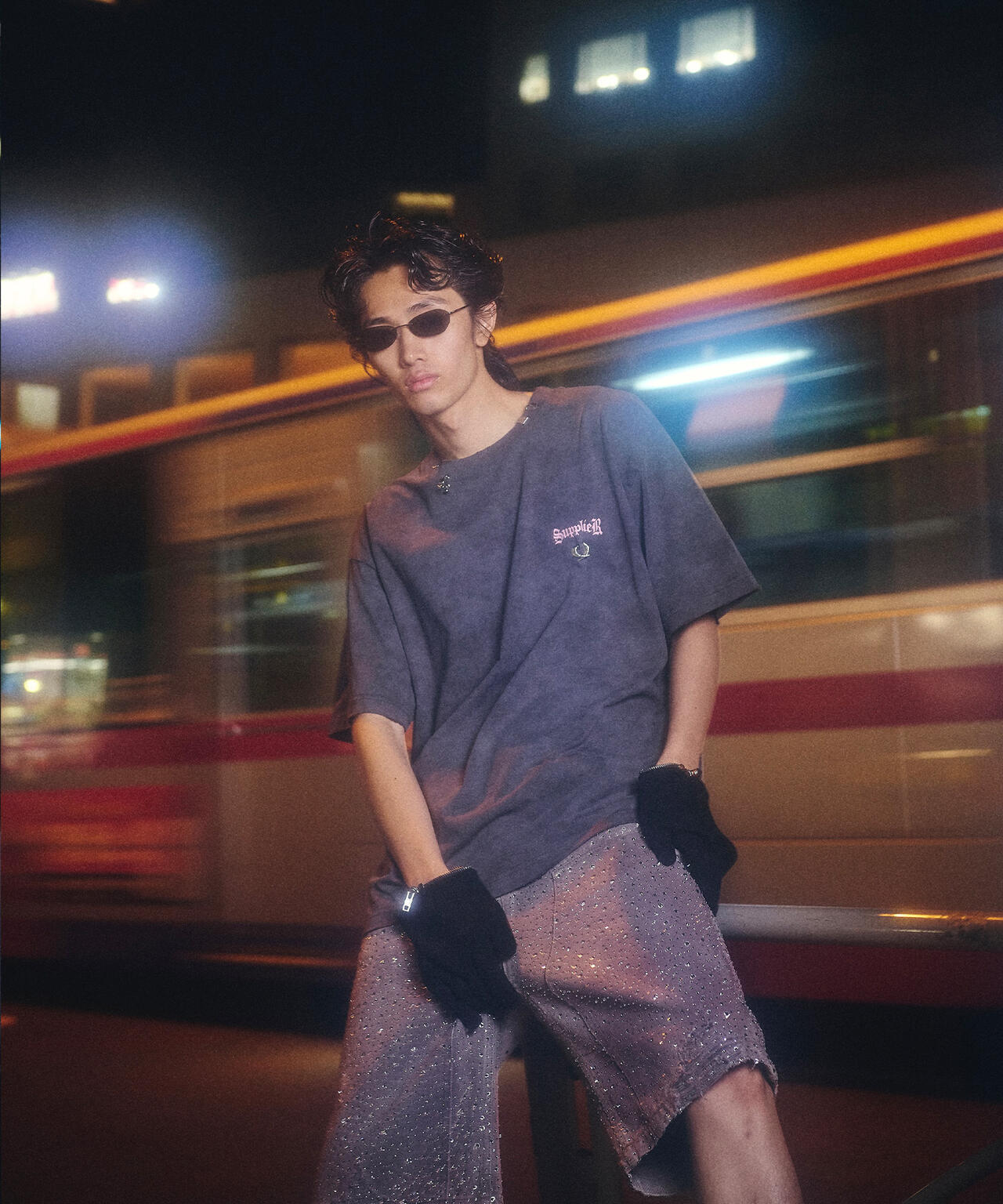 SUPPLIER/サプライヤー/【LHP EXCLUSIVE】DAMAGE PIERCED CROSS TEE