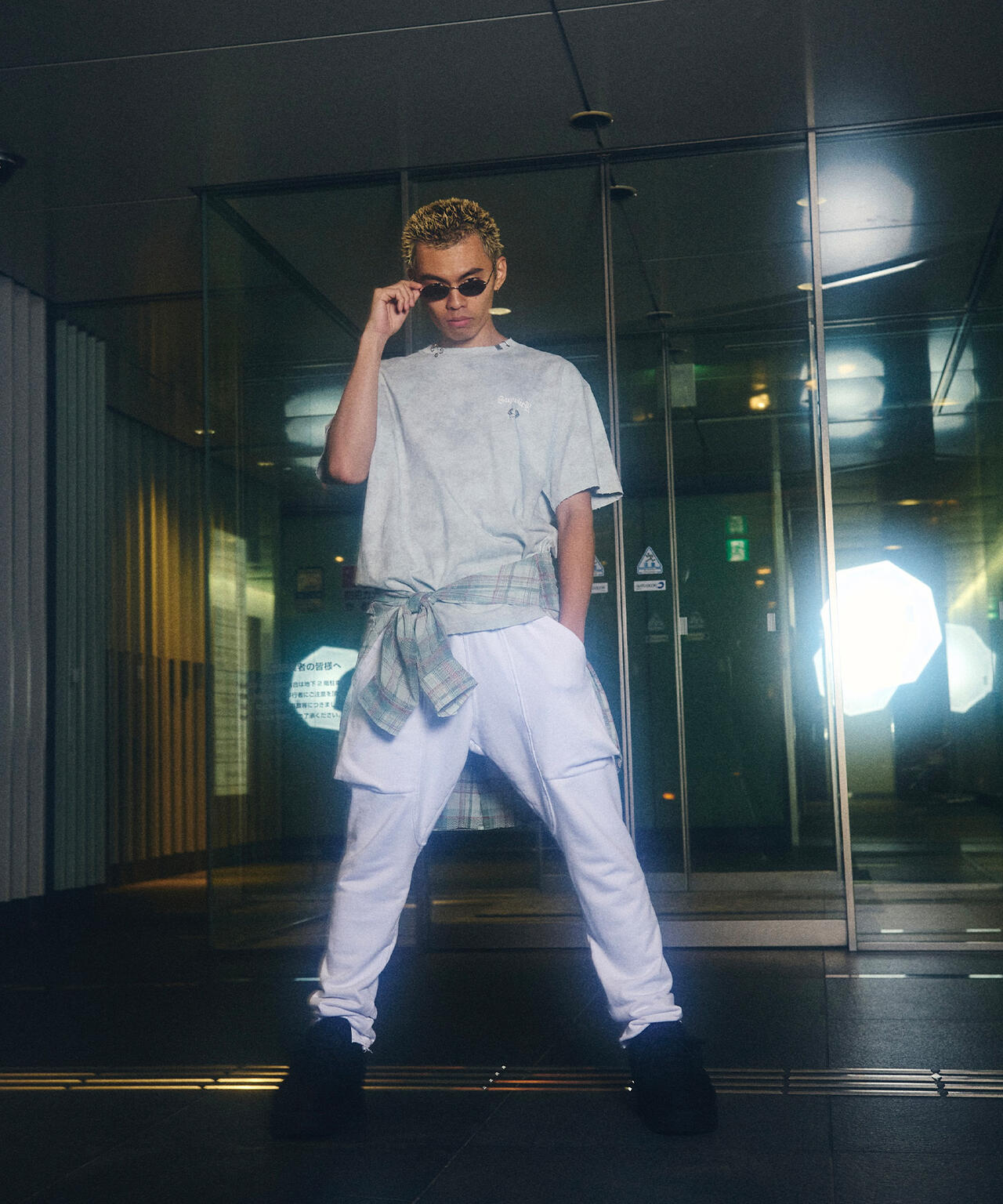 SUPPLIER/サプライヤー/【LHP EXCLUSIVE】DAMAGE PIERCED CROSS TEE