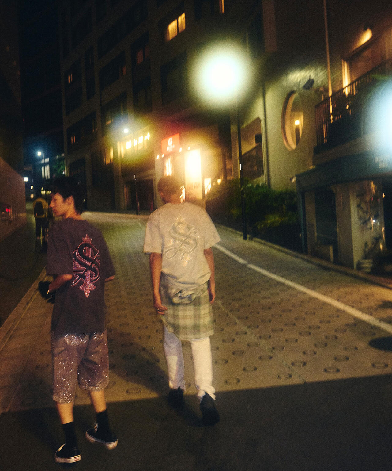 SUPPLIER/サプライヤー/【LHP EXCLUSIVE】DAMAGE PIERCED CROSS TEE