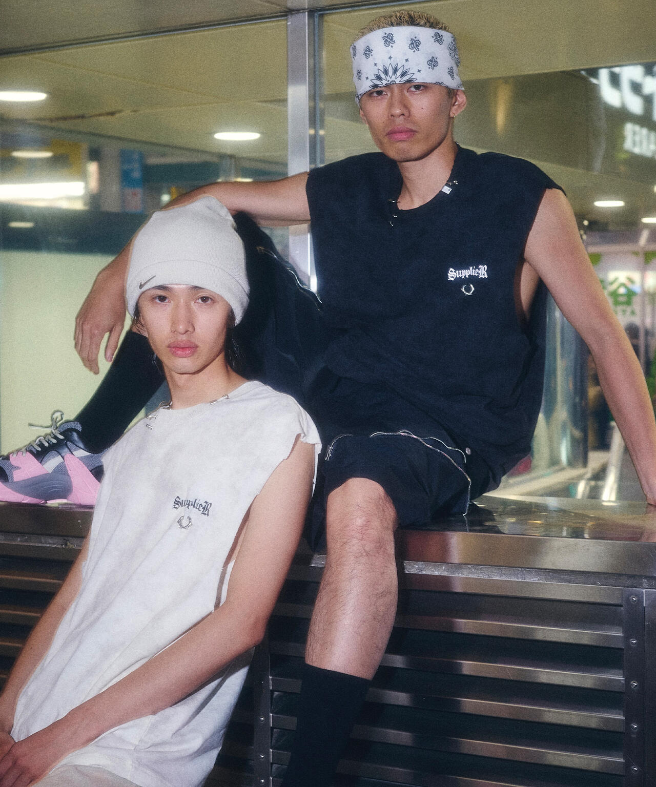 SUPPLIER/サプライヤー/【LHP EXCLUSIVE】DAMAGE PIERCED CROSS NOSLEEVE