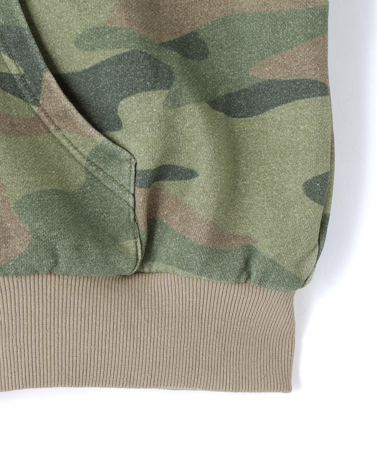 WHITELAND/ホワイトランド/ZIP UP CAMO HOODIE
