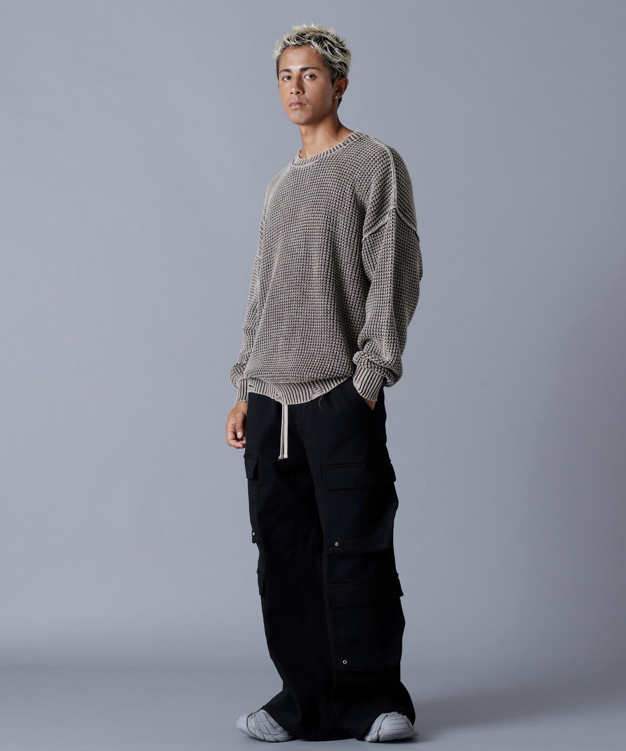 DankeSchon/ダンケシェーン/PIGMENT CHEMICAL AZE CREWNECK