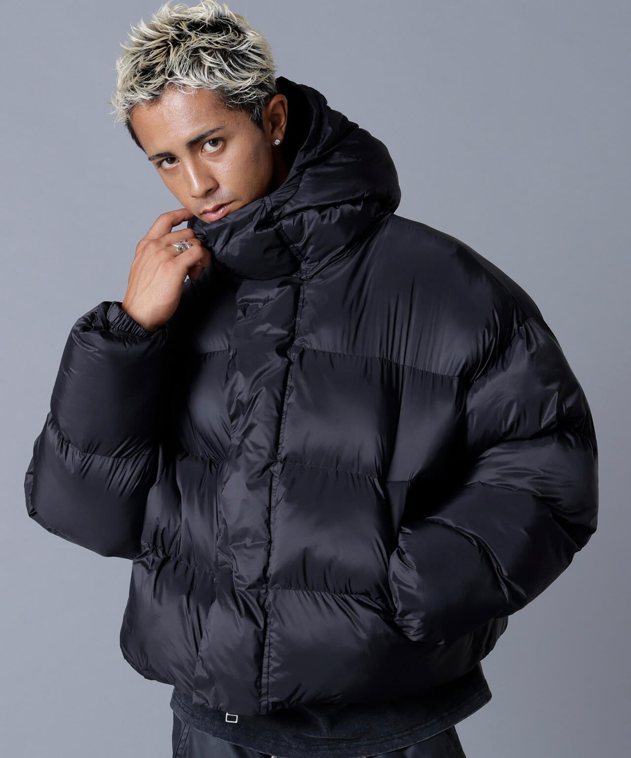 DankeSchon/ダンケシェーン/高密度NYLON HOODED BLOUSON