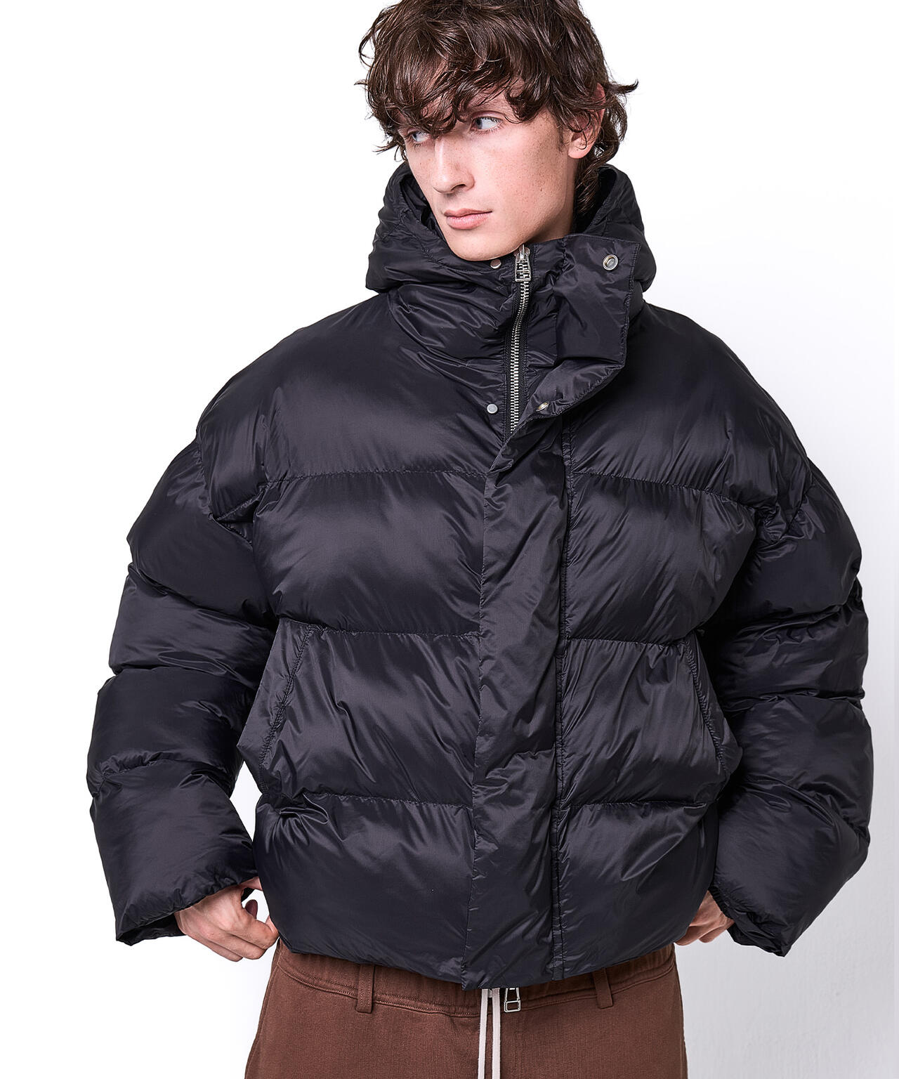 DankeSchon/ダンケシェーン/高密度NYLON HOODED BLOUSON