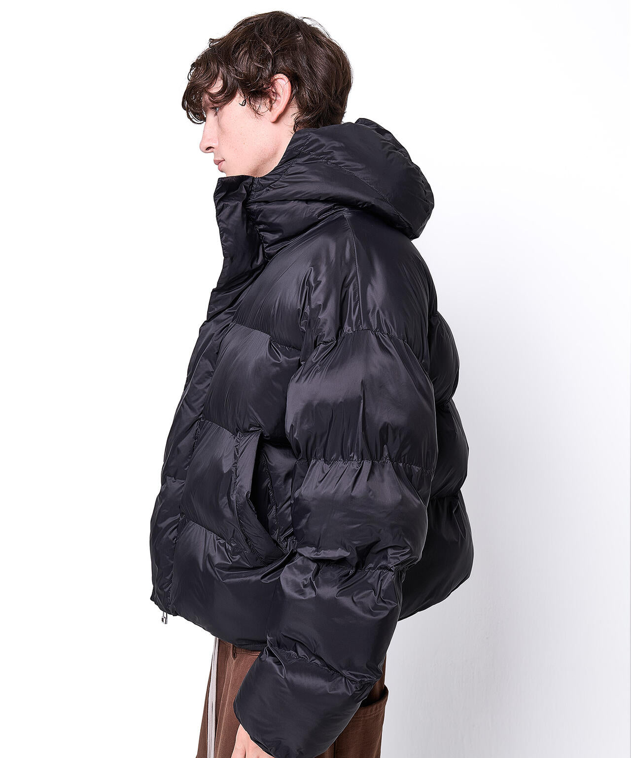 DankeSchon/ダンケシェーン/高密度NYLON HOODED BLOUSON