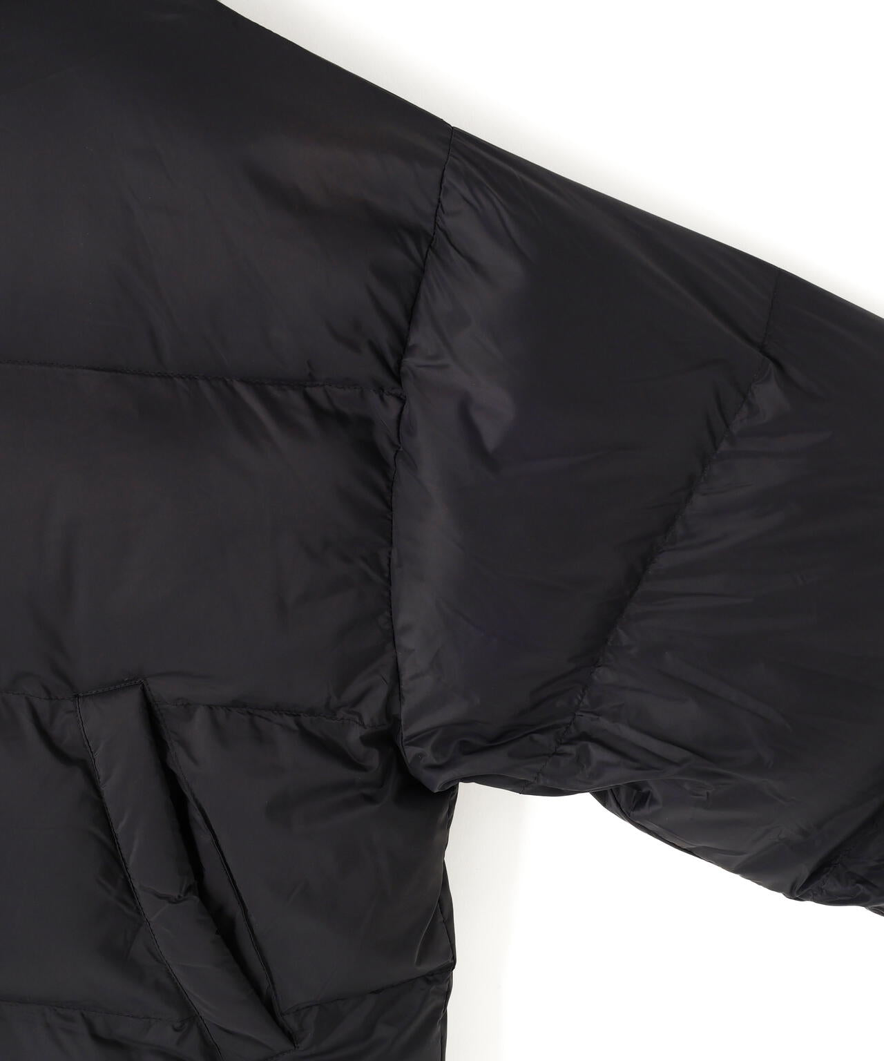 DankeSchon/ダンケシェーン/高密度NYLON HOODED BLOUSON