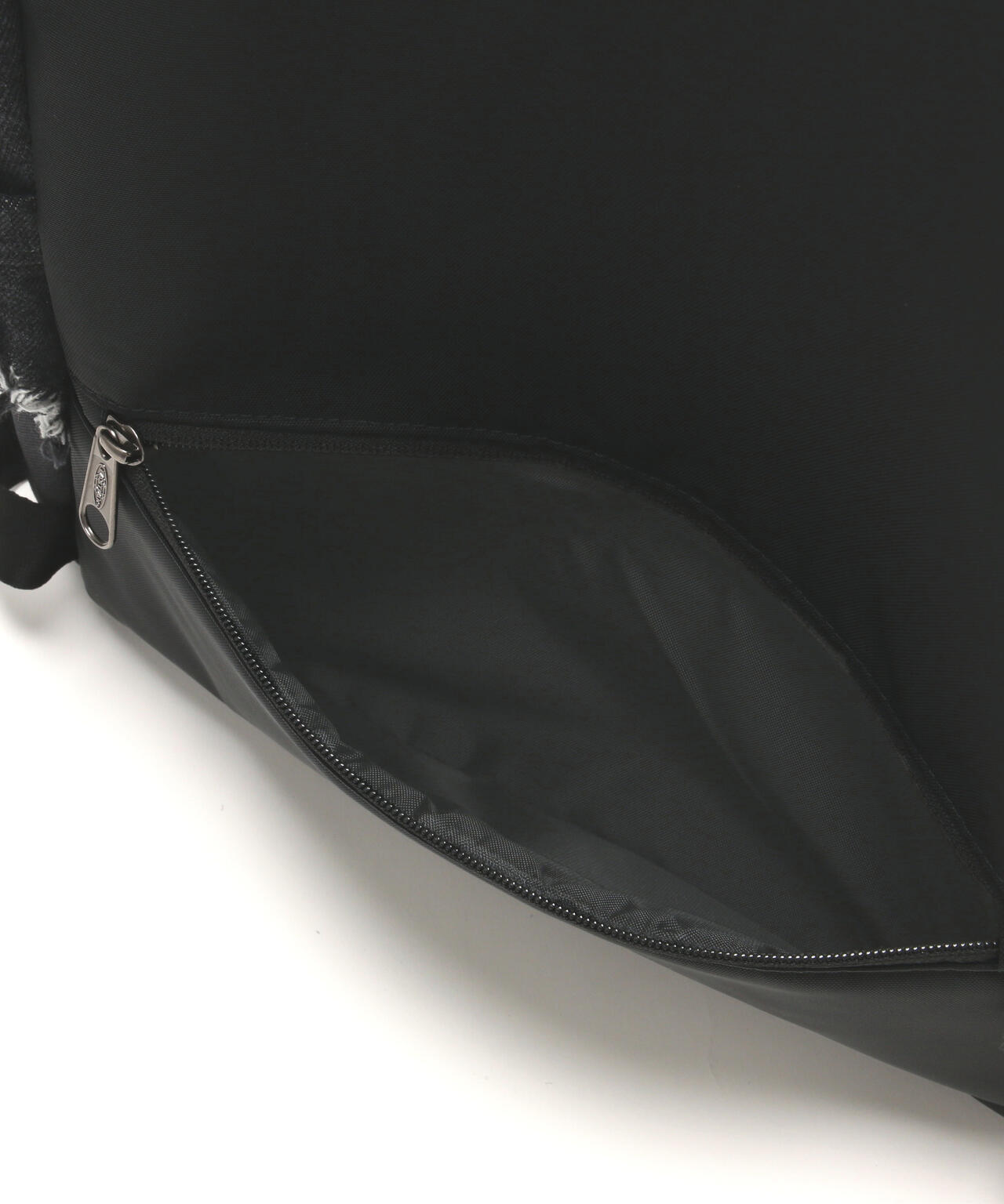 DIESEL×EASTPAK/ディーゼル×イーストパック/DAY PAK'R