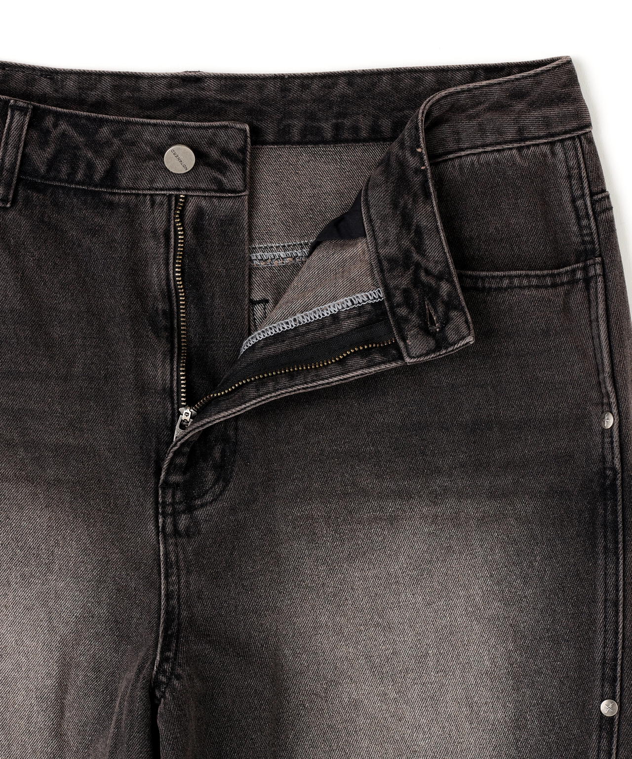 NOT4NERD/ノットフォーナード/STUD INCISION CURVED DENIM PANTS