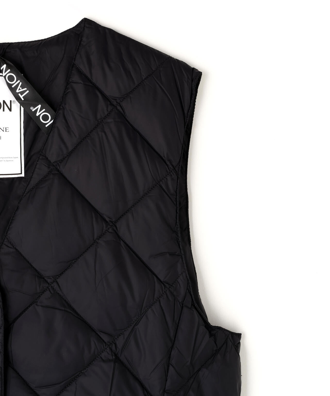 TAION/タイオン/SINGLE SNAP BUTTON V NECK LONG DOWN GILET【WOMEN】