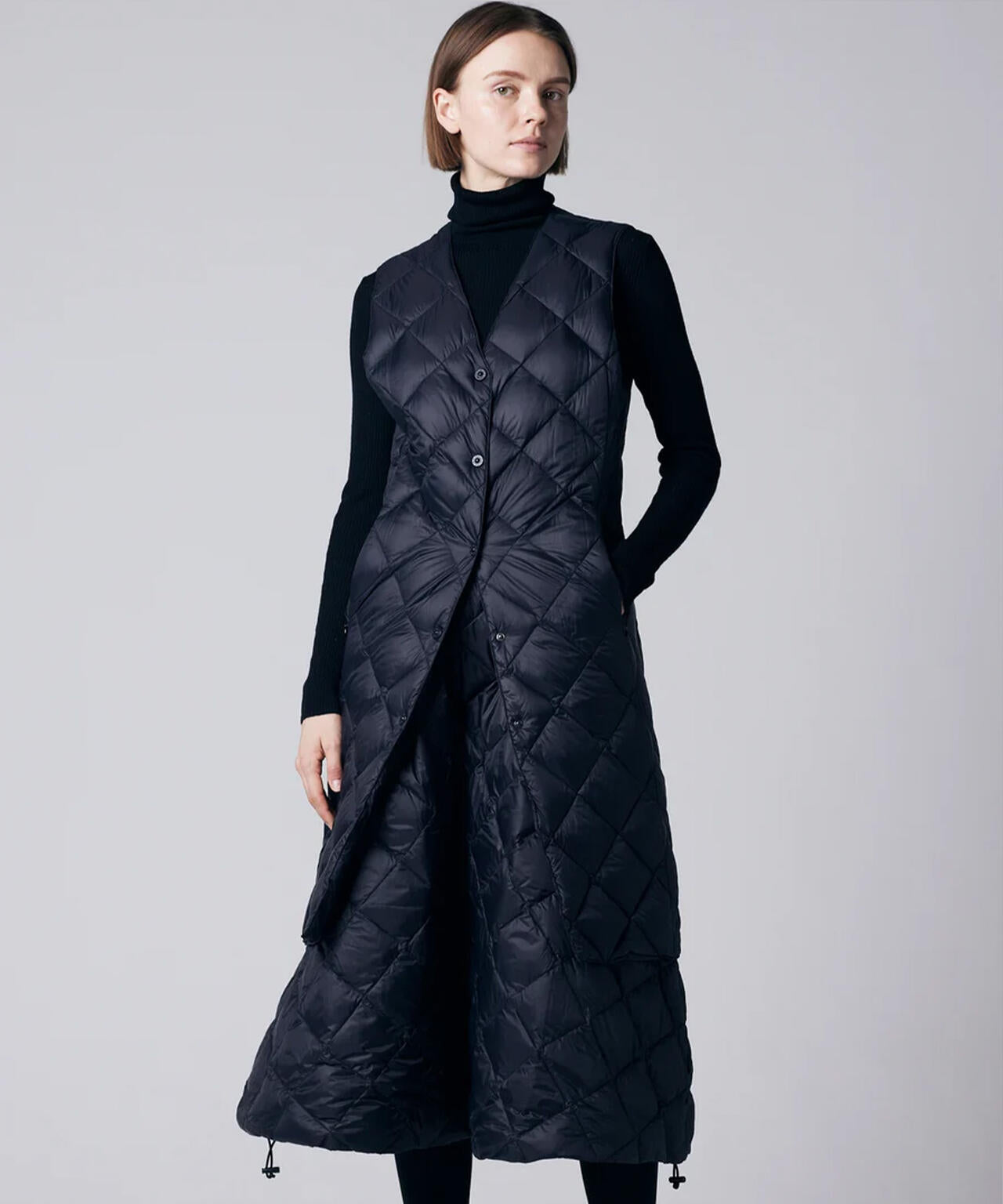 TAION/タイオン/SINGLE SNAP BUTTON V NECK LONG DOWN GILET【WOMEN】