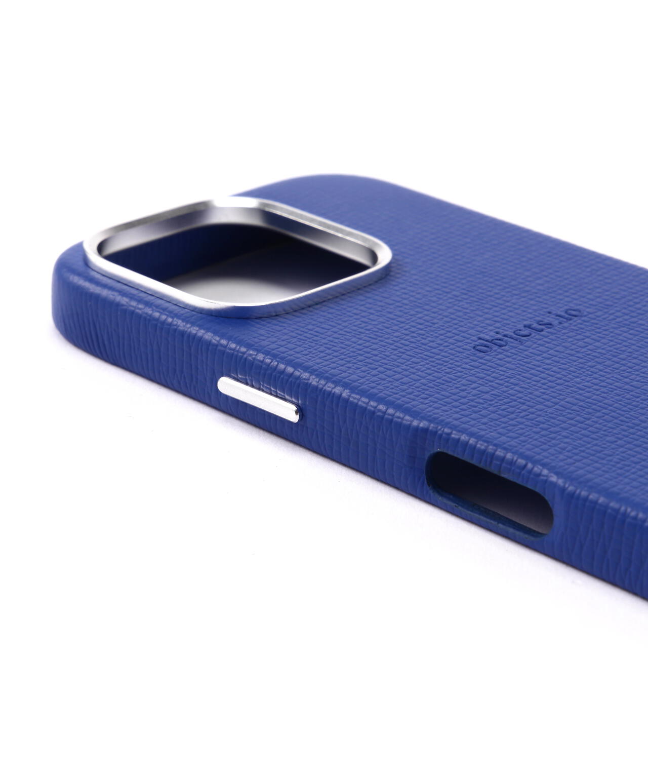 objcts.io/オブジェクツアイオー/iPhone CARABINER LEATHER CASE - iPhone16 Pro