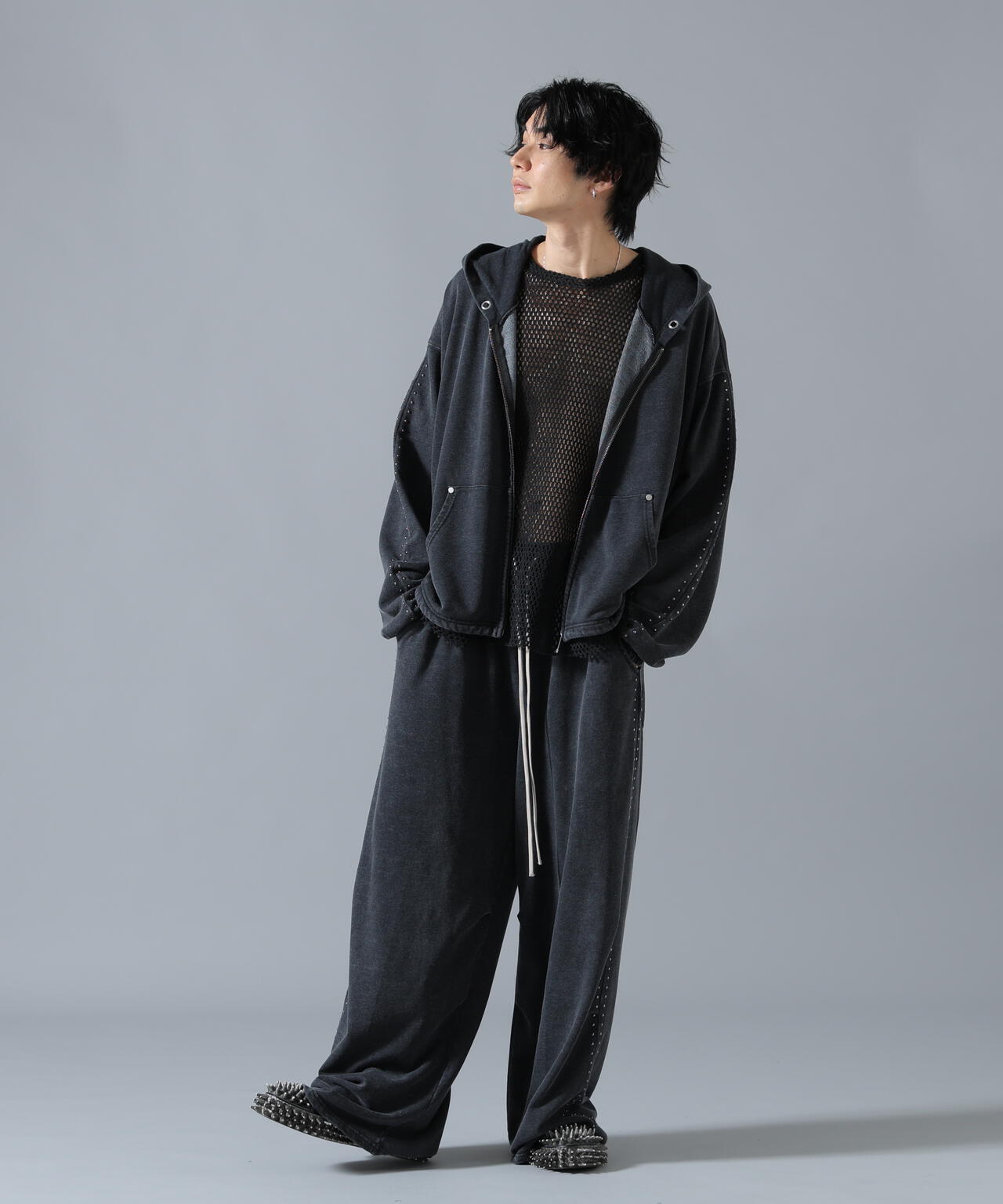 H:180cm C:88cm W:69cm H:90cm 着用サイズ:L