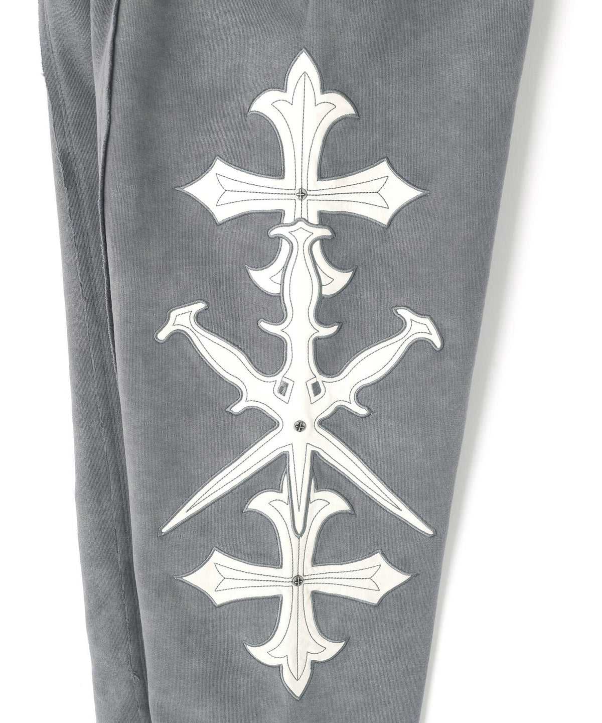UNKNOWNLONDON/アンノウンロンドン/Dagger Cross Leather Patch Baggy Jogger Patns
