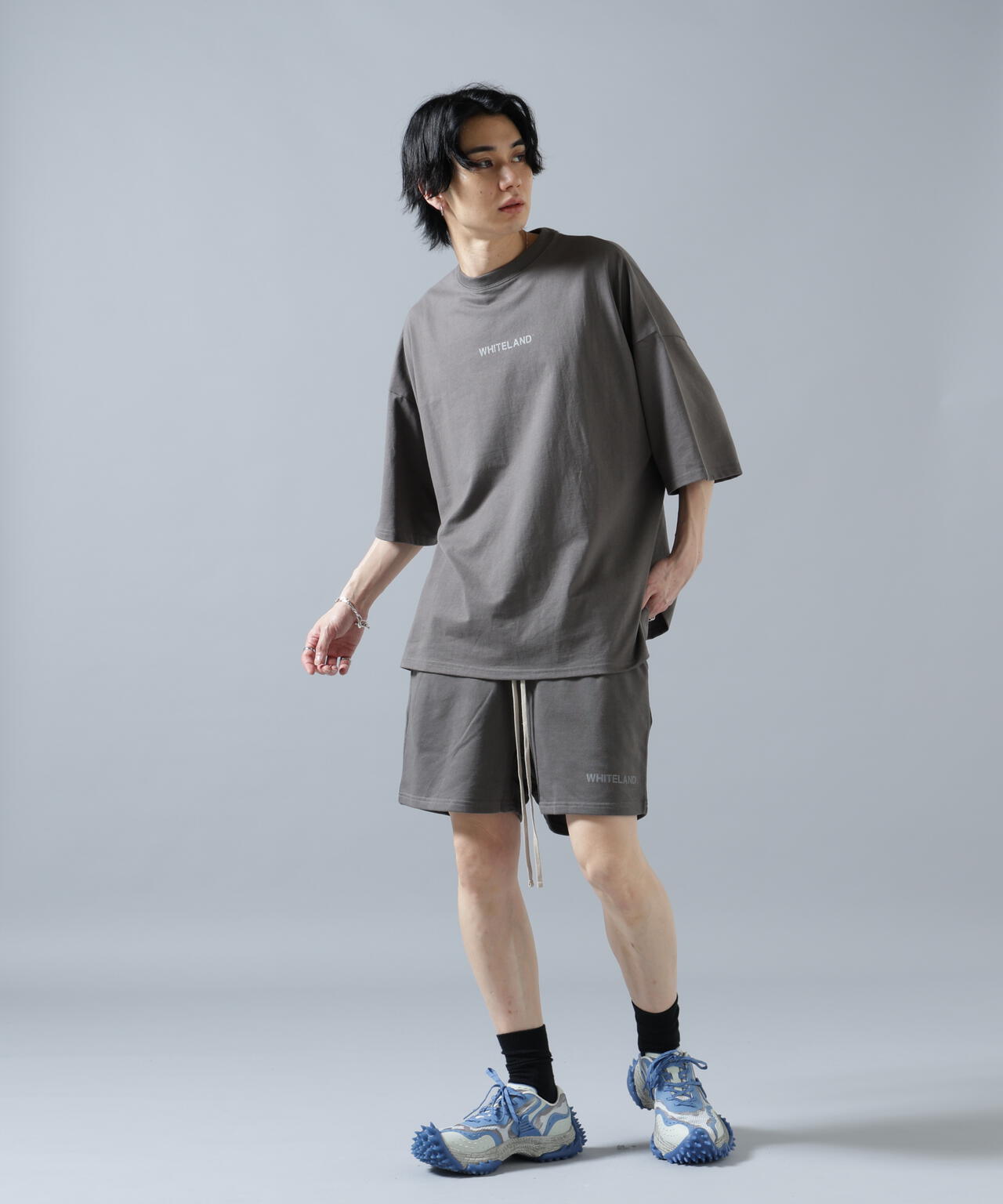 H:180cm C:88cm W:69cm H:90cm 着用サイズ:L