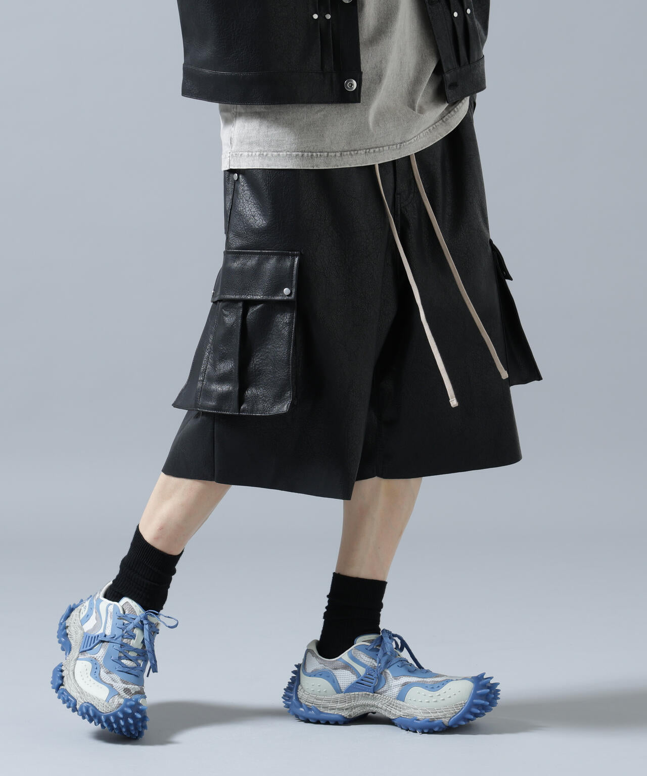 DankeSchon/ダンケシェーン/PULEATHER CARGO SHORTS