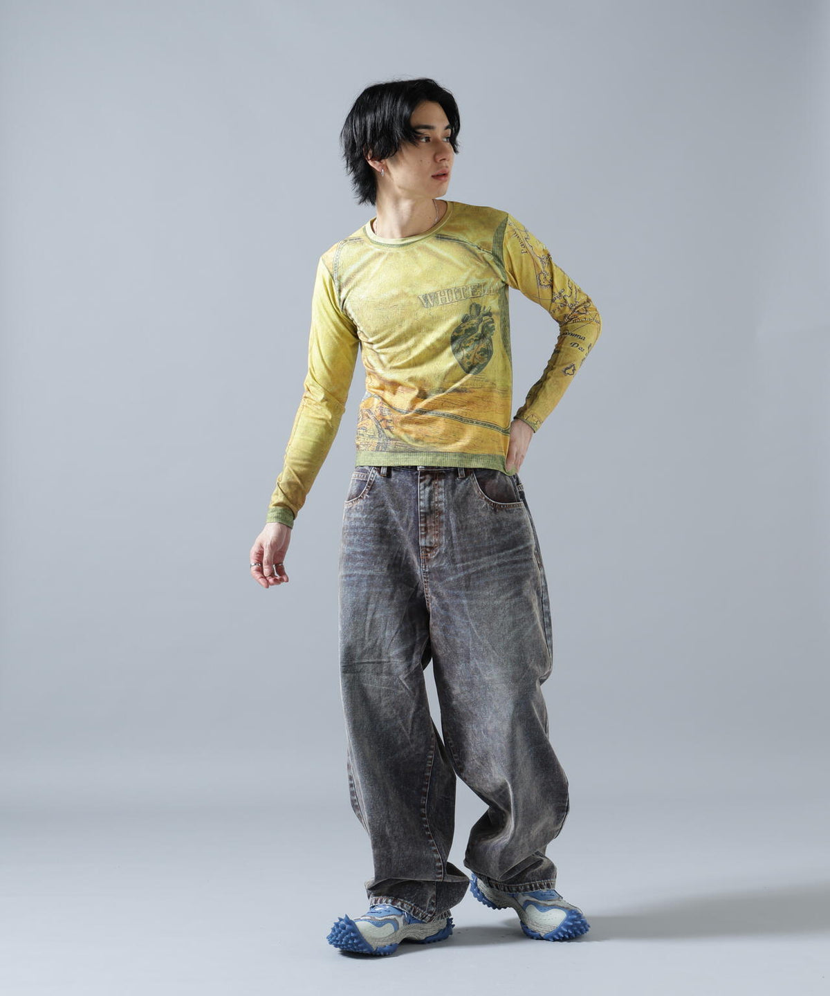 H:180cm C:88cm W:69cm H:90cm 着用サイズ:F