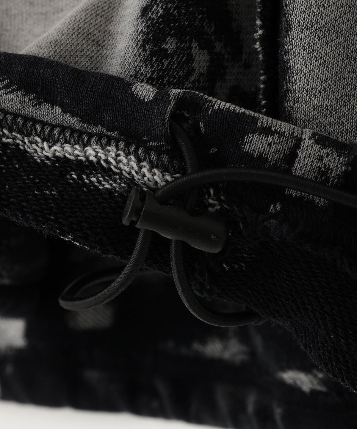 DankeSchon/ダンケシェーン/STUDS SWEAT ZIP HOODIE