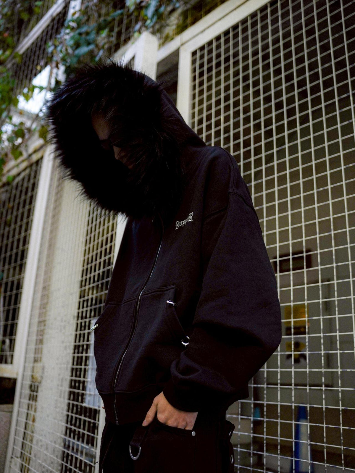 SUPPLIER/サプライヤー/【LHP EXCLUSIVE】FAUX FUR CROPPED CROSS ZIP HOODIE