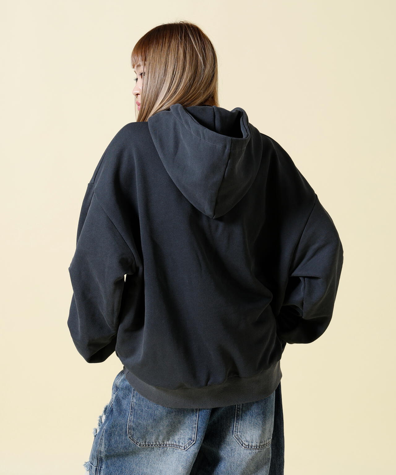 SIS/エスアイエス/circle star P/O Sweat