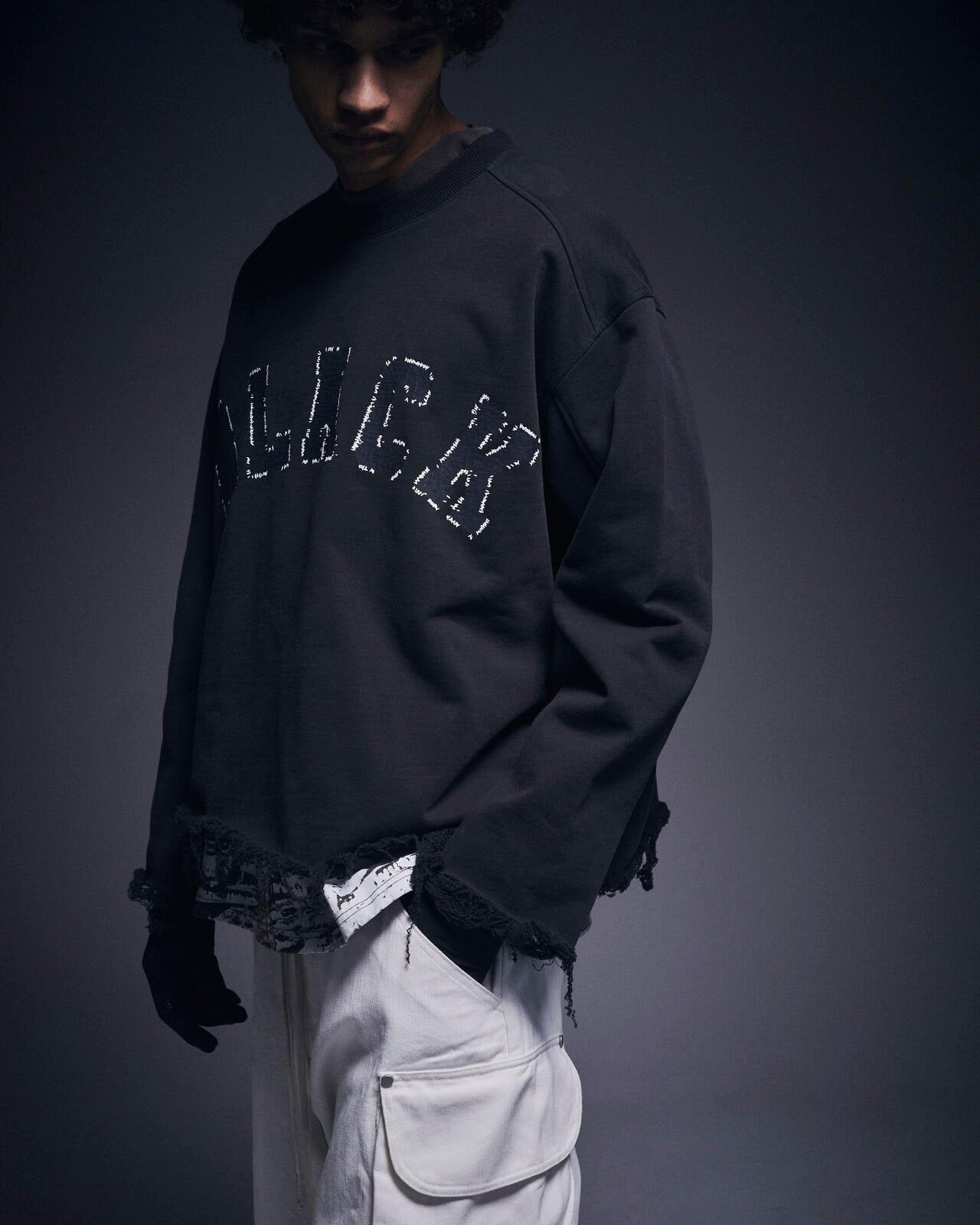 DankeSchon/ダンケシェーン/CUT FRINGE SWEAT CREWNECK BLACK