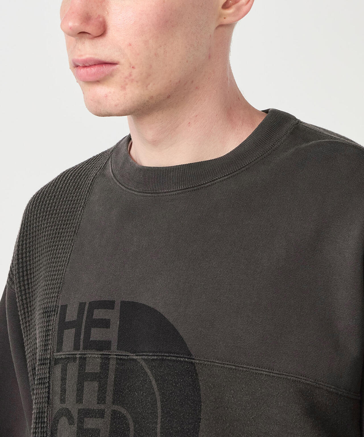 THE NORTH FACE PURPLE LABEL/Field Patchworked Crewneck Sweatshirt