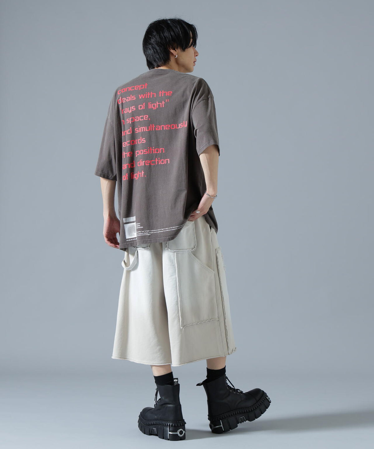 H:180cm C:88cm W:69cm H:90cm 着用サイズ:L