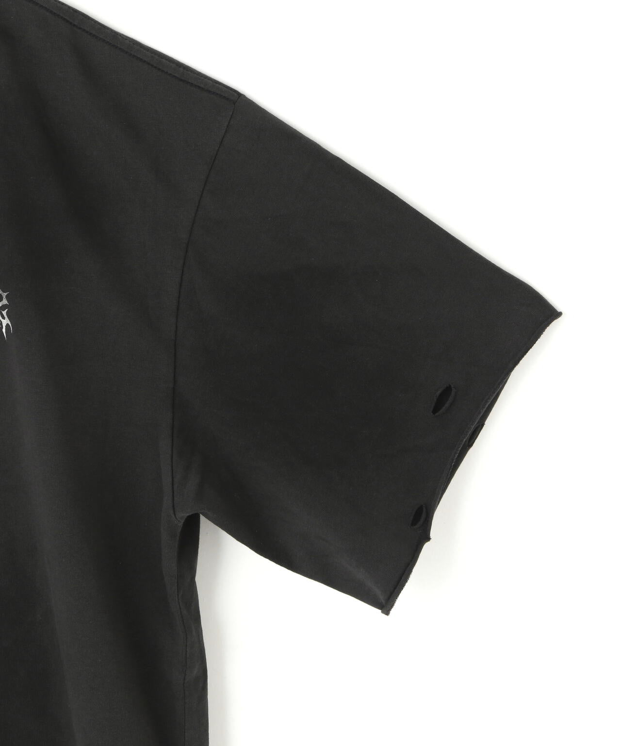 SUPPLIER/サプライヤー/Pierced Tribal Bones Tee