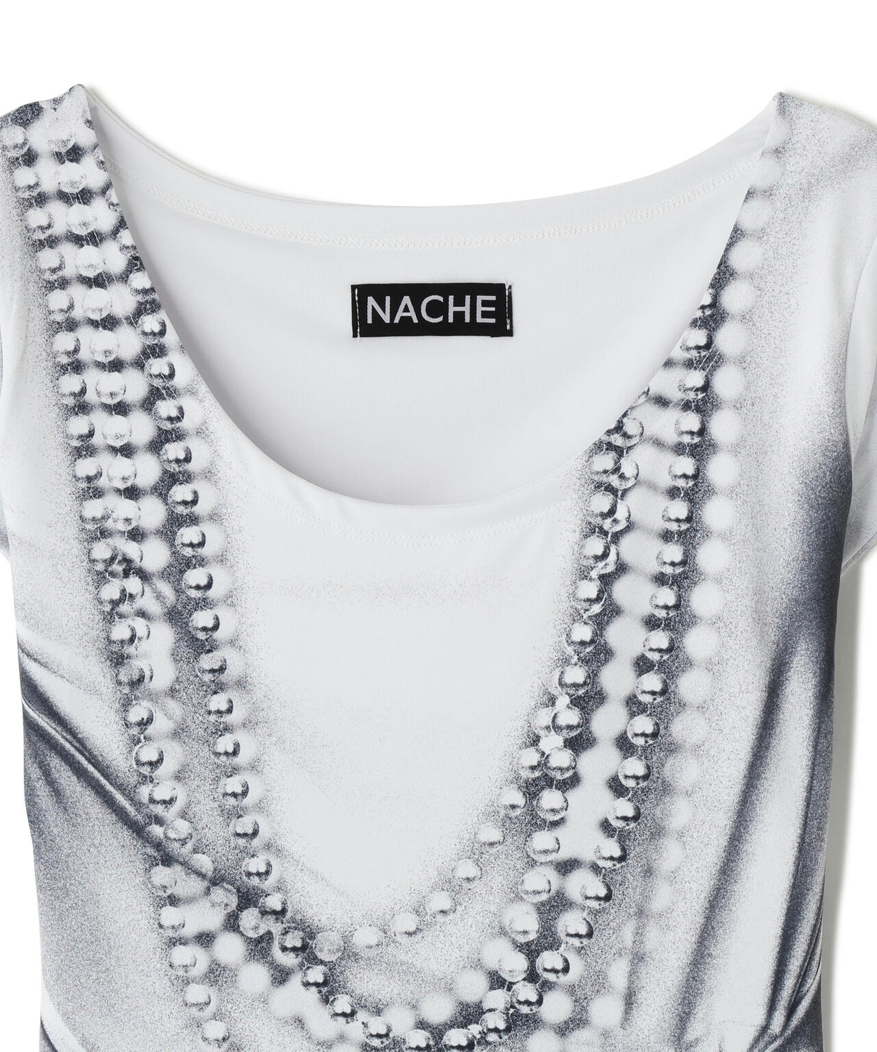 NACHE/ナチェ/PEARL NECKLACE PRINTED T-SHIRT