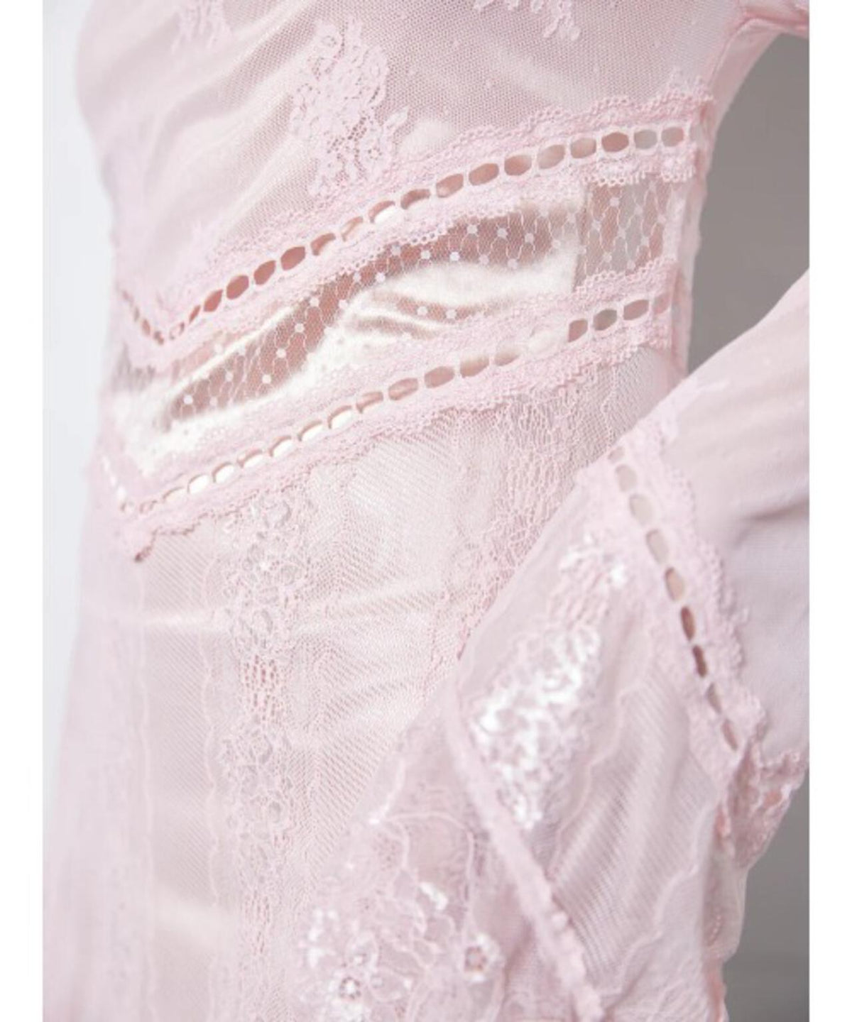 neith./ネイス/Veil-Offshoulder Dress