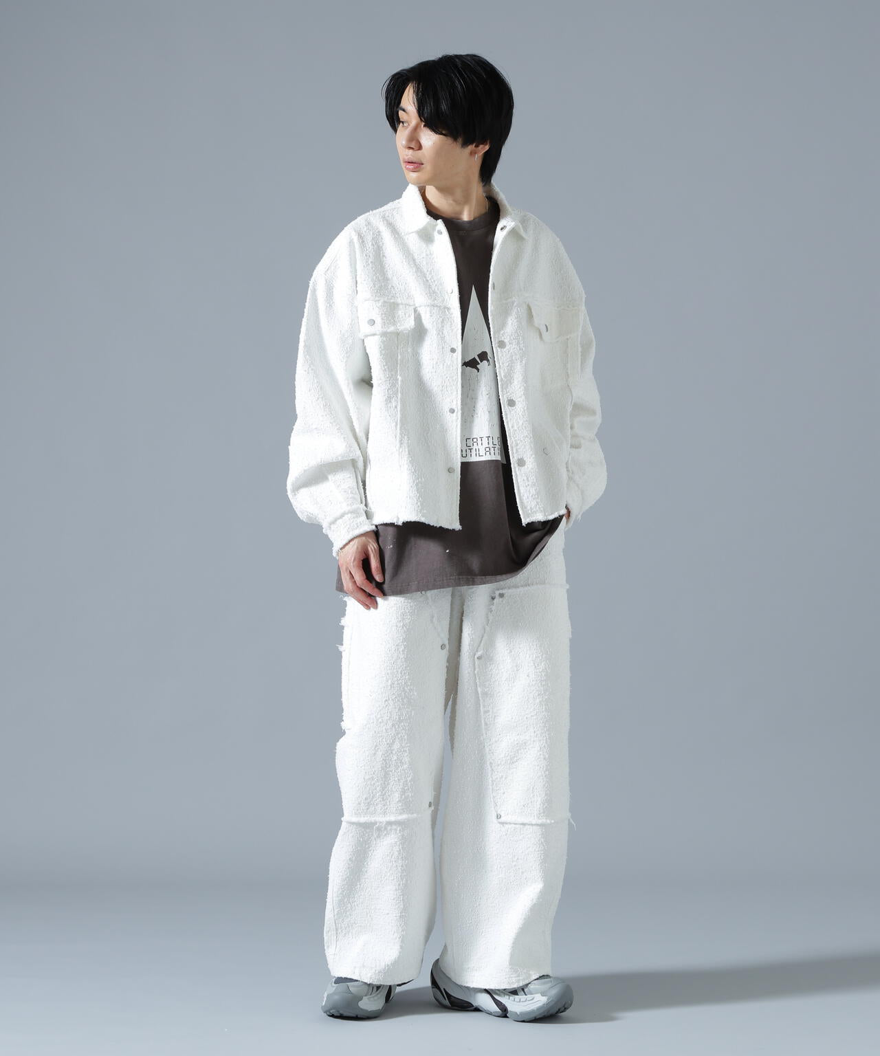 H:180cm C:88cm W:69cm H:90cm 着用サイズ:L