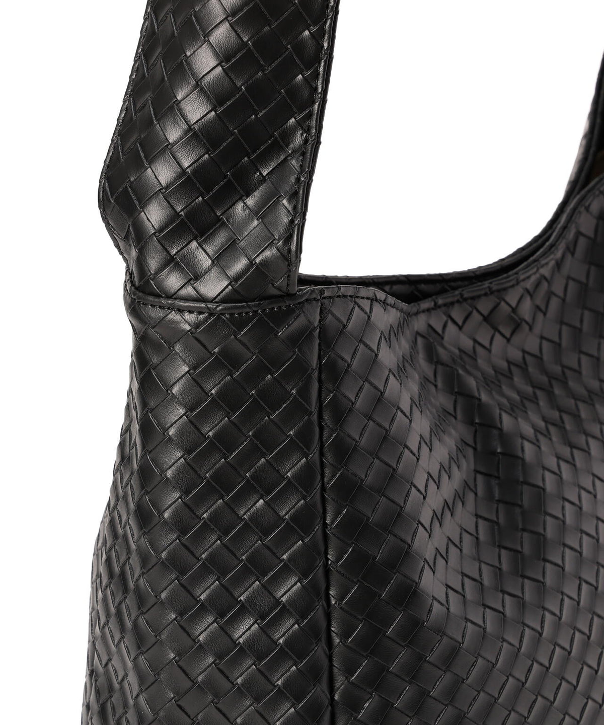 DankeSchon/ダンケシェーン/FAUX LEATHER WOVEN BAG